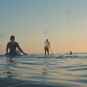 Pagaiare in linea con il SUP