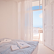 [Translate to Italiano:] Surf Villa, Terrasse mit Meerblick