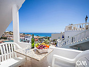 Balcone con vista sul mare Balcone con vista sul mare