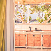 [Translate to Italiano:] Außenküche vom Garten Appartement in La Pared